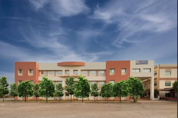 Rungta College of Dental Sciences and Research Bhilai Building photo 1